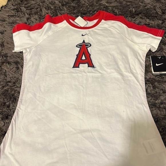 Angels Nike woman’s size large Offical merchandise. - Picture 1 of 6